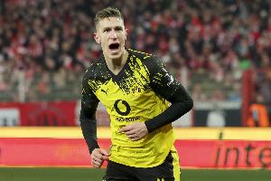 每体：皇马有意格瓦和卡拉菲奥里，施洛特贝克是第三顺位引援人选